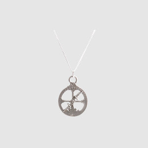 
                  
                    Load image in gallery viewer, Medal, Chain, Nautical Astrolabe, silver, Jewellery, Elegant accessory
                  
                